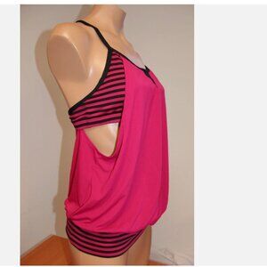 NWT Nike Swimsuit Swimwear Top Bra Tankini Sport Fuchsia 2 in 1 Sport Tank